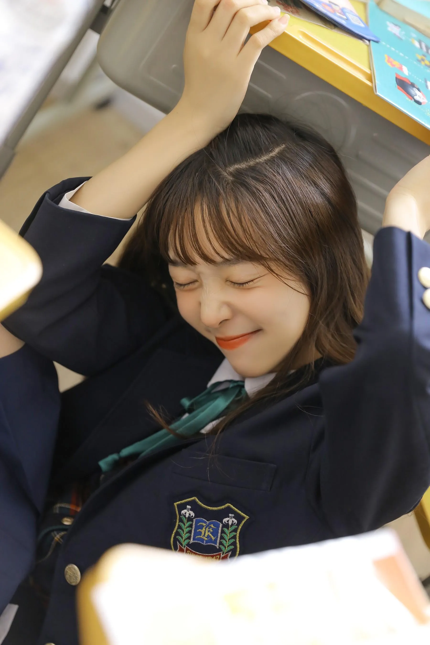 [艺图语] 2022.06.30 星期一 ss_田爽 [29P]插图